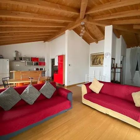 Luxury Penthouse With Big Terrace شقة آرجينيو