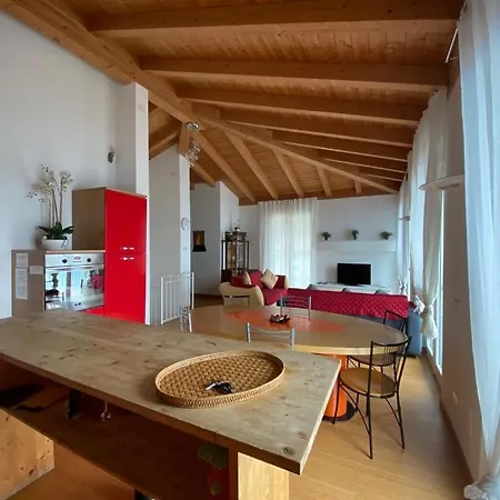 Luxury Penthouse With Big Terrace 아파트 *